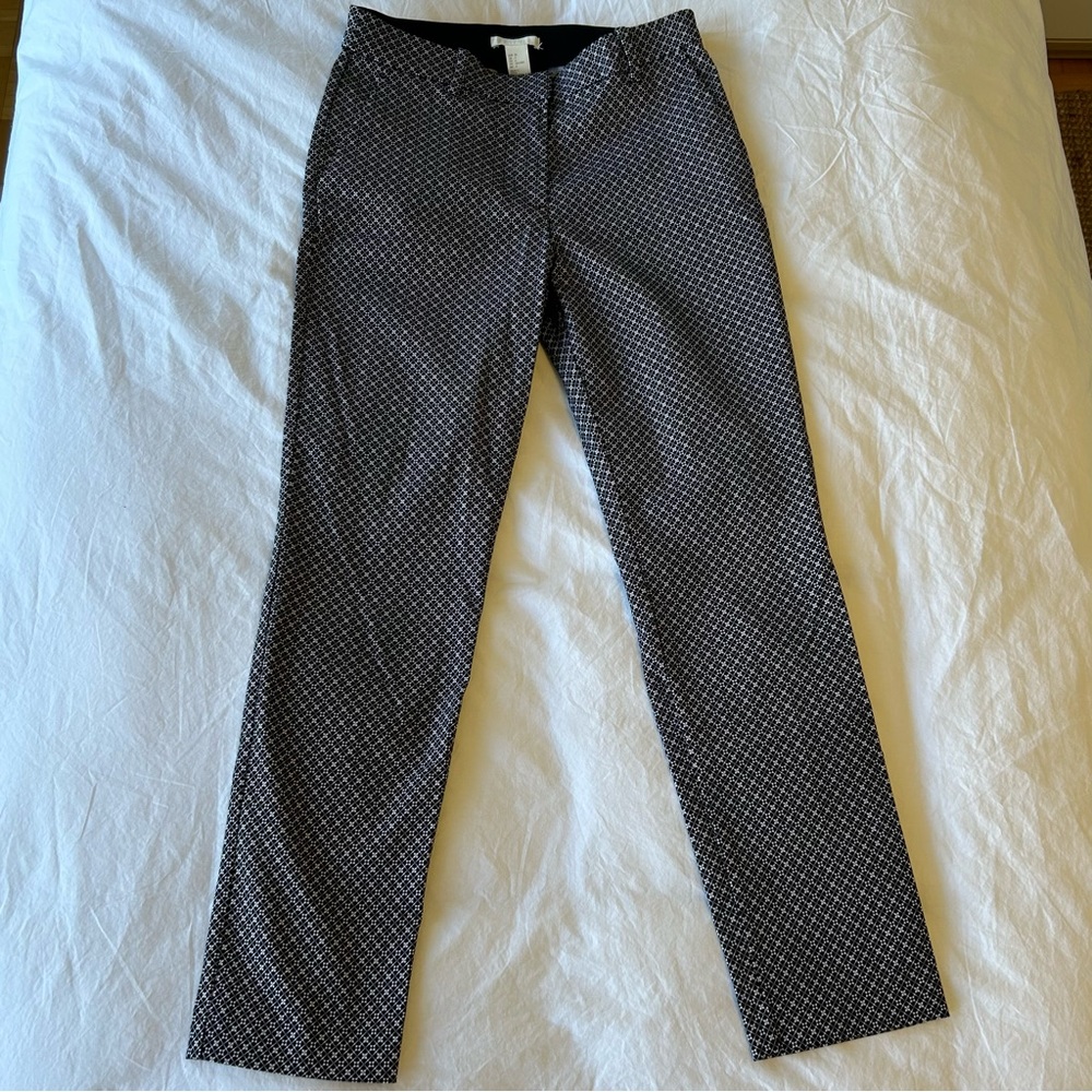 Chic high-waisted skinny fit patterned work pants H&M black white gray